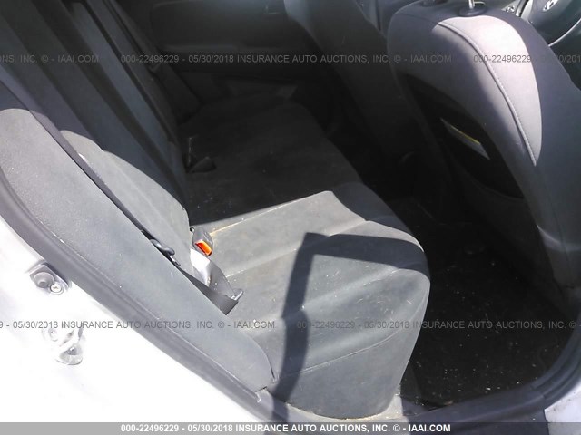 KMHDU46D89U701555 - 2009 HYUNDAI ELANTRA GLS/SE SILVER photo 8