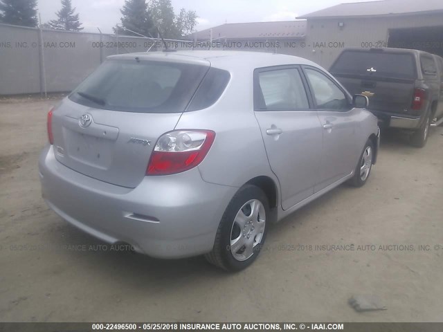 2T1KU4EE6BC542771 - 2011 TOYOTA COROLLA MATRIX  SILVER photo 4