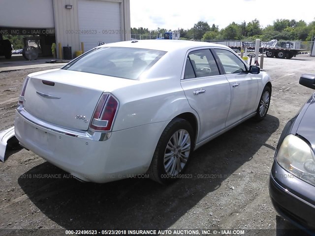 2C3CK6CT0BH569000 - 2011 CHRYSLER 300C WHITE photo 4