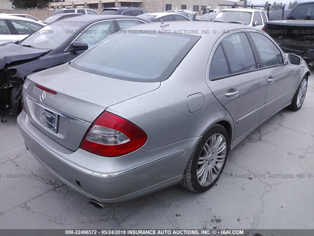 WDBUF72X07A995627 - 2007 MERCEDES-BENZ E 550 GRAY photo 4