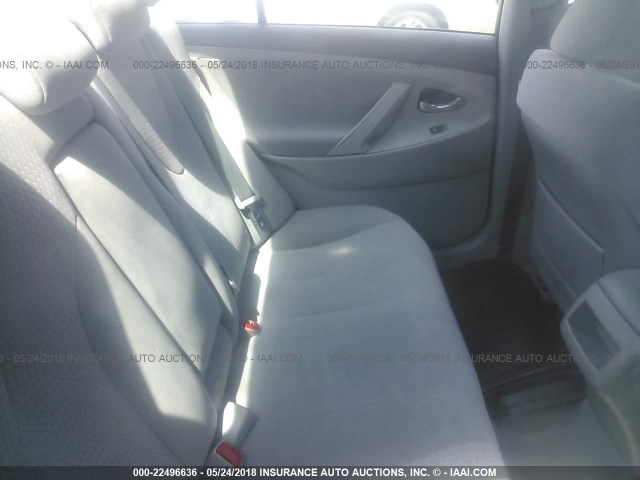 4T1BF3EK2BU714044 - 2011 TOYOTA CAMRY SE/LE/XLE RED photo 8