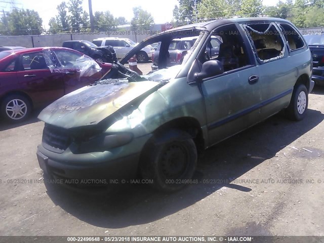 2P4FP25B6XR405030 - 1999 PLYMOUTH VOYAGER GREEN photo 2