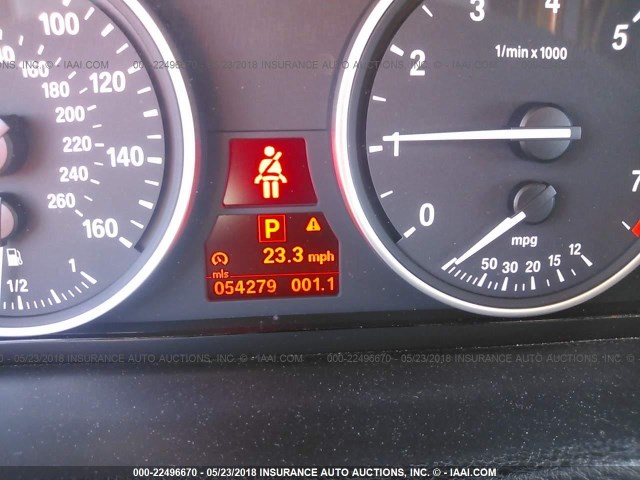 5UXZV4C58BL740175 - 2011 BMW X5 XDRIVE35I GRAY photo 7