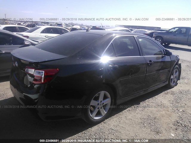 4T1BF1FK3DU294106 - 2013 TOYOTA CAMRY L/SE/LE/XLE 黑色 照片 4