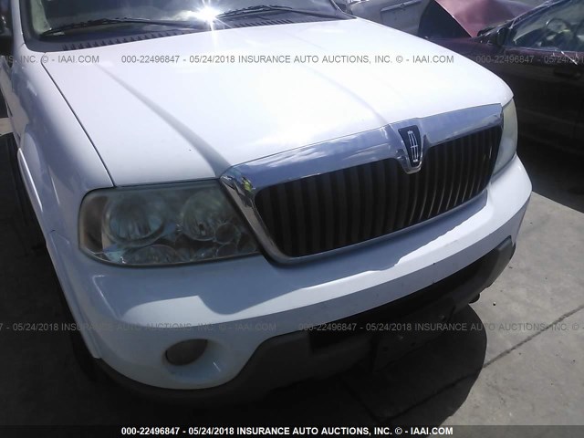 5LMFU27R83LJ47158 - 2003 LINCOLN NAVIGATOR WHITE photo 6