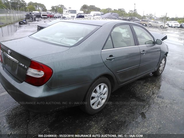 4T1BE30K82U608949 - 2002 TOYOTA CAMRY LE/XLE/SE GRAY photo 4