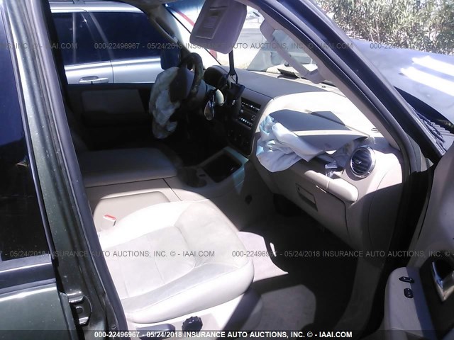 1FMPU16L34LB65745 - 2004 FORD EXPEDITION XLT მწვანე ფოტო 5