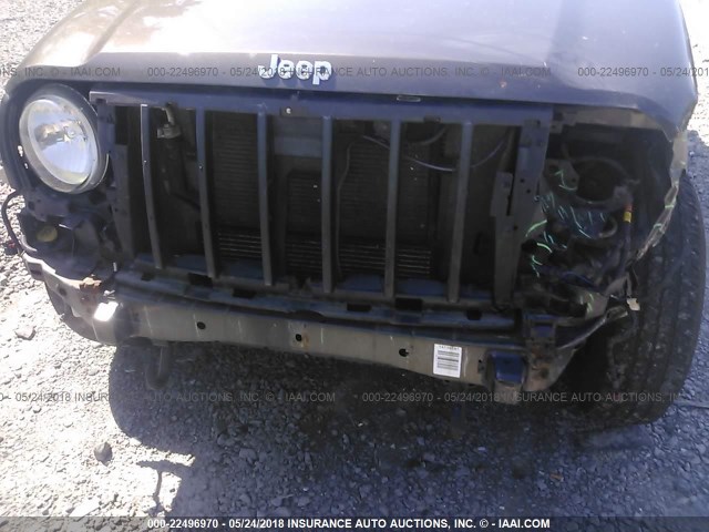 1J4GL38K15W725540 - 2005 JEEP LIBERTY RENEGADE GREEN photo 6