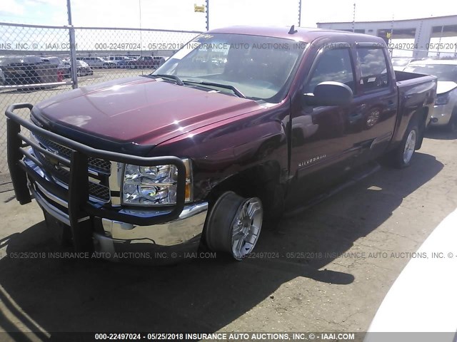 3GCPKSE70DG316834 - 2013 CHEVROLET SILVERADO K1500 LT MAROON photo 2