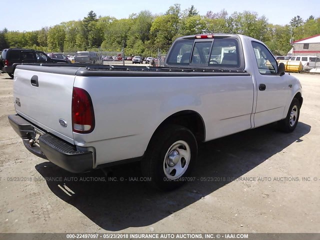 2FTRF17284CA18568 - 2004 FORD F-150 HERITAGE CLASSIC SILVER photo 4