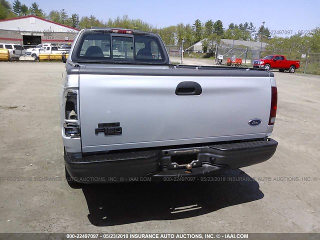2FTRF17284CA18568 - 2004 FORD F-150 HERITAGE CLASSIC SILVER photo 8