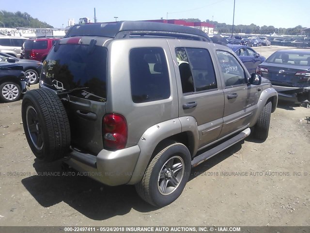 1J4GL38K33W735614 - 2003 JEEP LIBERTY RENEGADE GOLD photo 4