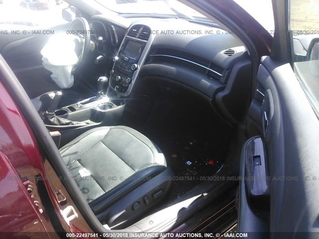 1G11E5SA8GF134974 - 2016 CHEVROLET MALIBU LIMITED LTZ 栗色 照片 5