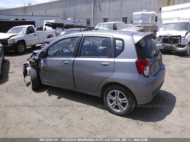 KL1TD6DE7AB115878 - 2010 CHEVROLET AVEO LS/LT GRAY photo 3