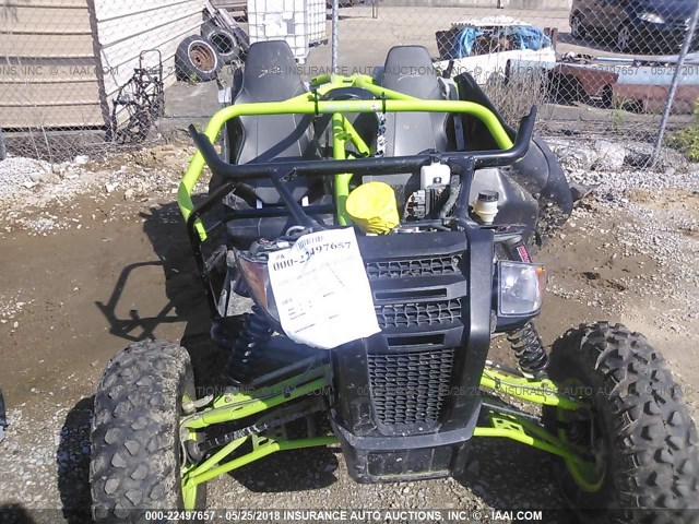 4UF17MPV7HT303594 - 2017 ARCTIC CAT WILDCAT 绿色 照片 6