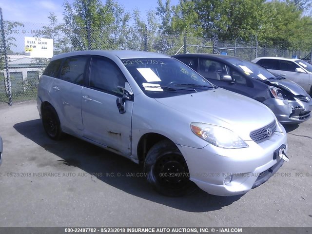 2T1KR30EX7C679075 - 2007 TOYOTA COROLLA MATRIX XR SILVER photo 1