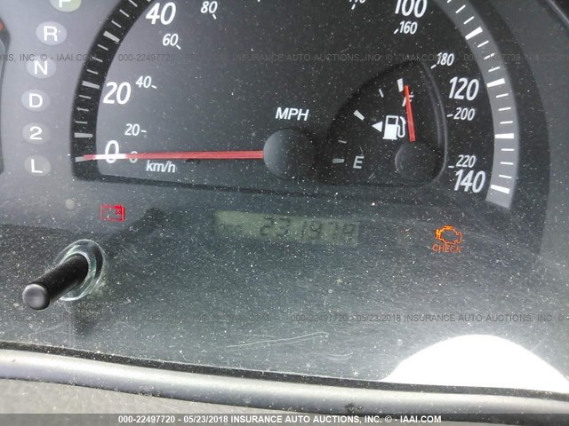 4T1BF32K72U518458 - 2002 TOYOTA CAMRY LE/XLE/SE ვერცხლისფერი ფოტო 7