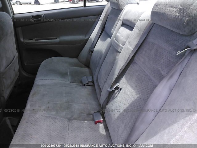 4T1BF32K72U518458 - 2002 TOYOTA CAMRY LE/XLE/SE ვერცხლისფერი ფოტო 8