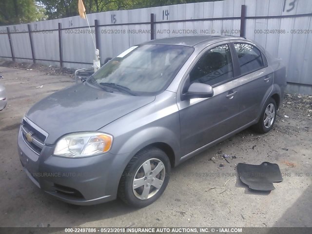 KL1TD5DE8BB234275 - 2011 CHEVROLET AVEO LS/LT 银色 照片 2