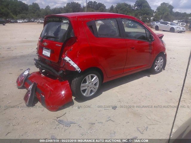 KL8CD6S92FC795374 - 2015 CHEVROLET SPARK 1LT RED photo 4