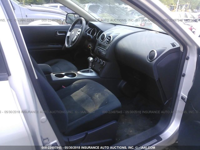 JN8AS58VX9W446358 - 2009 NISSAN ROGUE S/SL SILVER photo 5