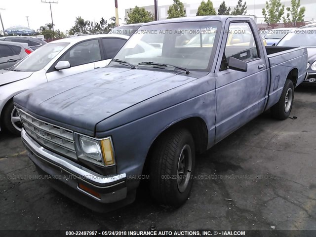 1GCCS14B6C8150533 - 1982 CHEVROLET S TRUCK S10 GRAY photo 2