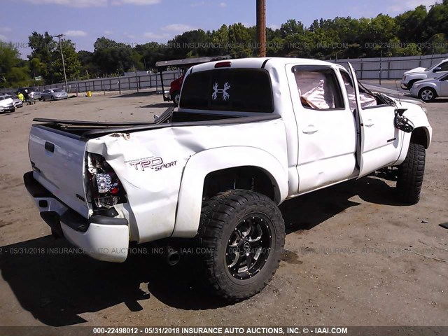 5TFLU4EN7DX074316 - 2013 TOYOTA TACOMA DOUBLE CAB WHITE photo 4