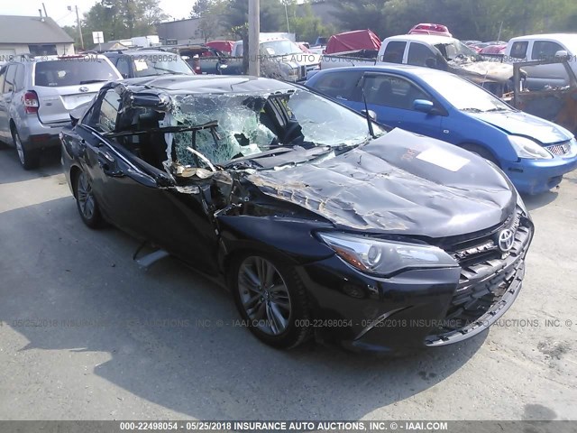 4T1BF1FK1HU326654 - 2017 TOYOTA CAMRY LE/XLE/SE/XSE BLACK photo 1