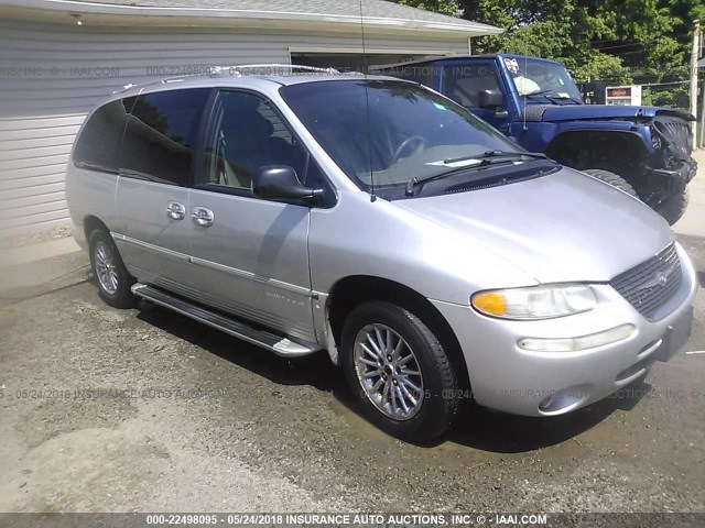 1C4GP64L2YB660560 - 2000 CHRYSLER TOWN & COUNTRY LIMITED SILVER photo 1