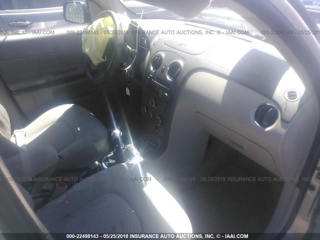3GNDA33D78S649269 - 2008 CHEVROLET HHR LS SILVER photo 5