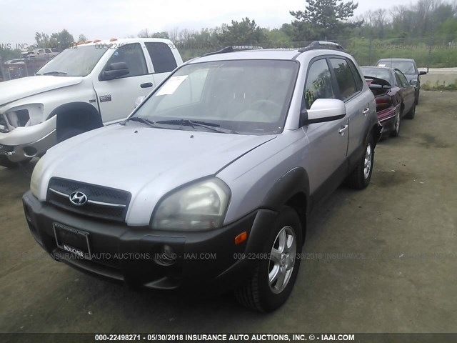 KM8JN12DX5U080432 - 2005 HYUNDAI TUCSON GLS/LX SILVER photo 2