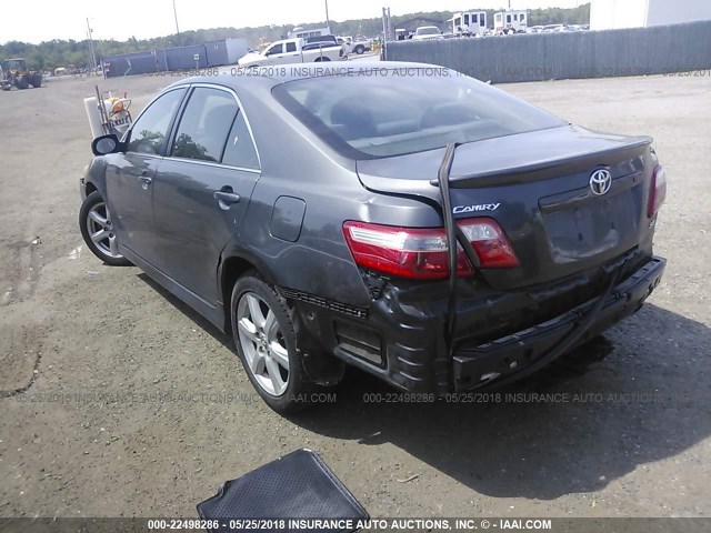 4T1BE46K47U662978 - 2007 TOYOTA CAMRY NEW GENERAT CE/LE/XLE/SE GRAY photo 3