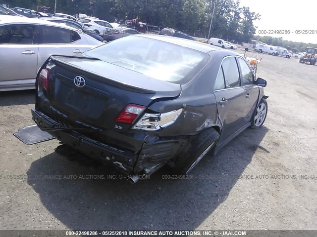 4T1BE46K47U662978 - 2007 TOYOTA CAMRY NEW GENERAT CE/LE/XLE/SE GRAY photo 4