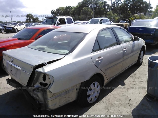 4T1BE32K44U306994 - 2004 TOYOTA CAMRY LE/XLE/SE 金色 照片 4