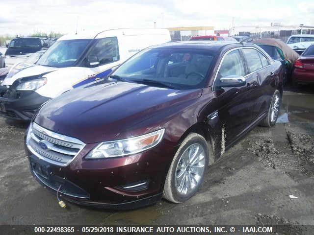 1FAHP2FW5CG109531 - 2012 FORD TAURUS LIMITED RED photo 2