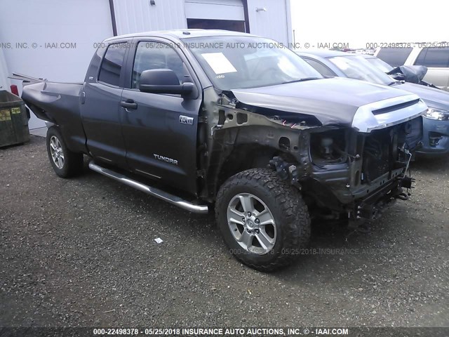 5TFUW5F13EX403689 - 2014 TOYOTA TUNDRA DOUBLE CAB SR/SR5 GRAY photo 1