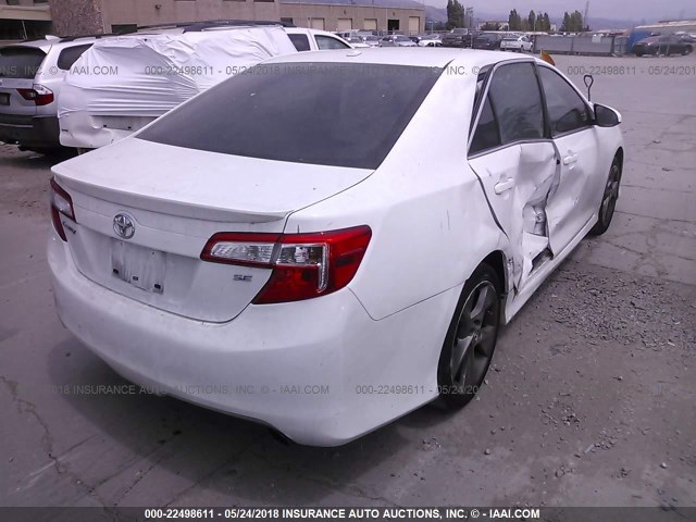 4T1BF1FK8EU344273 - 2014 TOYOTA CAMRY L/SE/LE/XLE WHITE photo 4