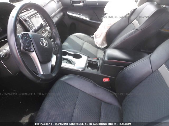 4T1BF1FK8EU344273 - 2014 TOYOTA CAMRY L/SE/LE/XLE 白色 照片 5