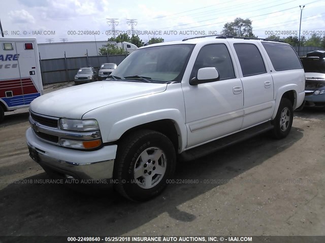 3GNFK16Z95G242456 - 2005 CHEVROLET SUBURBAN K1500 WHITE photo 2