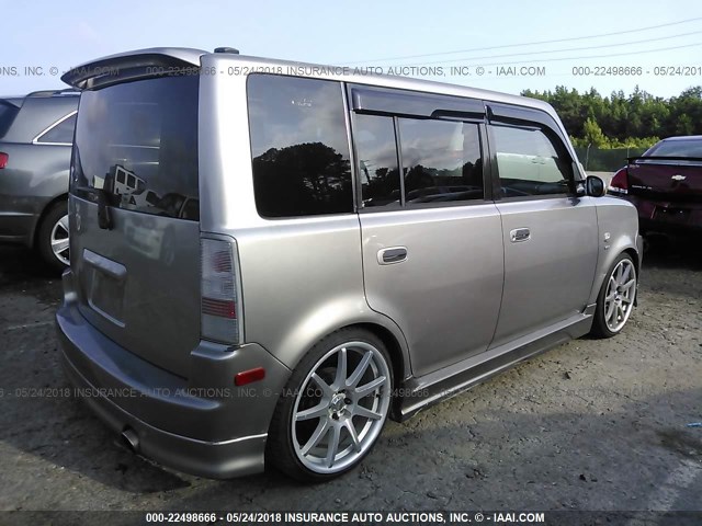 JTLKT324450197347 - 2005 TOYOTA SCION XB GRAY photo 4