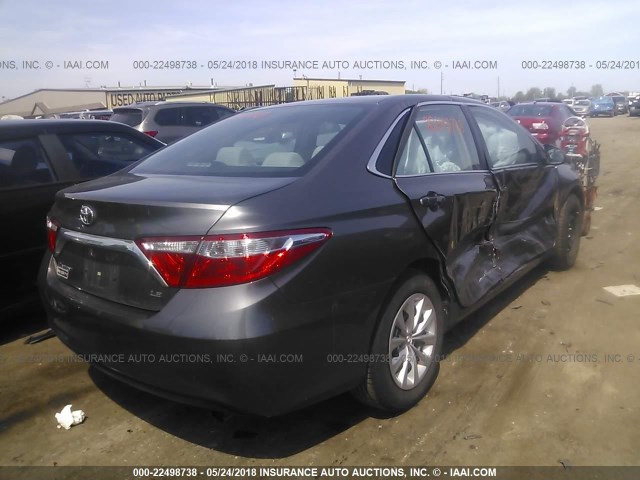 4T4BF1FKXGR538330 - 2016 TOYOTA CAMRY LE/XLE/SE/XSE 灰色 照片 4