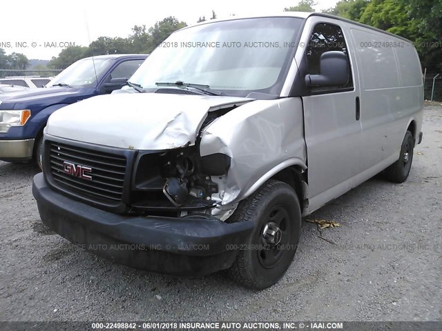 1GTFG15X361131136 - 2006 GMC SAVANA SILVER photo 6