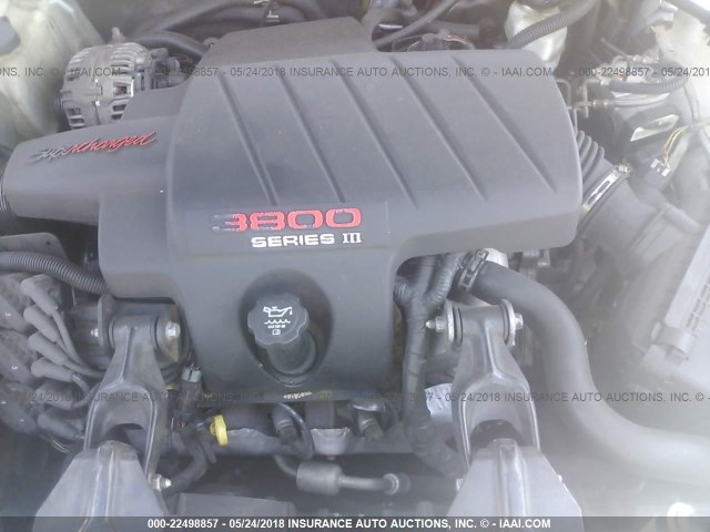 2G2WR544751222044 - 2005 PONTIAC GRAND PRIX GTP თეთრი ფოტო 10