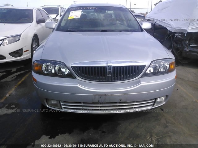 1LNHM87A1YY775856 - 2000 LINCOLN LS 银色 照片 6