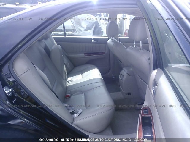 4T1BF30K06U627773 - 2006 TOYOTA CAMRY LE/XLE/SE შავი ფოტო 8