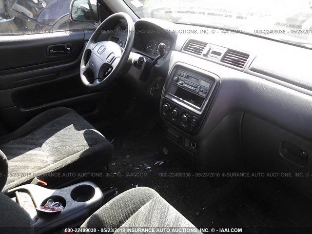 JHLRD1844YC052611 - 2000 HONDA CR-V LX 银色 照片 5