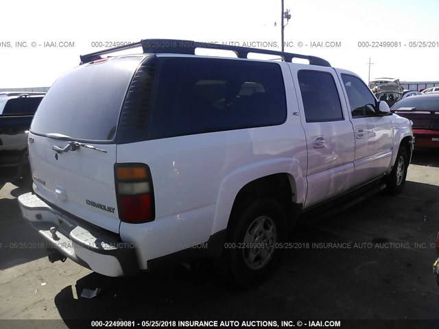 3GNFK16Z65G249302 - 2005 CHEVROLET SUBURBAN K1500 WHITE photo 4