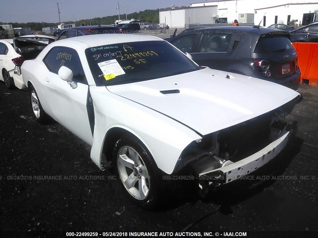 2B3CJ4DG2BH602410 - 2011 DODGE CHALLENGER WHITE photo 1