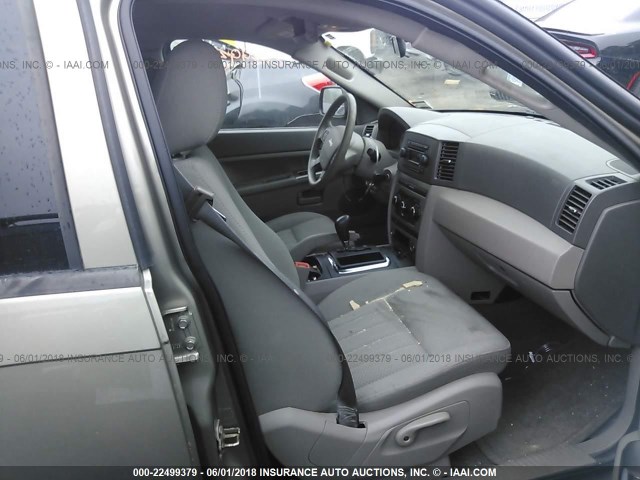 1J4GR48K45C674945 - 2005 JEEP GRAND CHEROKEE LAREDO/COLUMBIA/FREEDOM 金色 照片 5