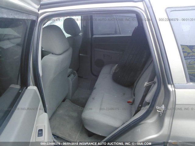 1J4GR48K45C674945 - 2005 JEEP GRAND CHEROKEE LAREDO/COLUMBIA/FREEDOM 金色 照片 8